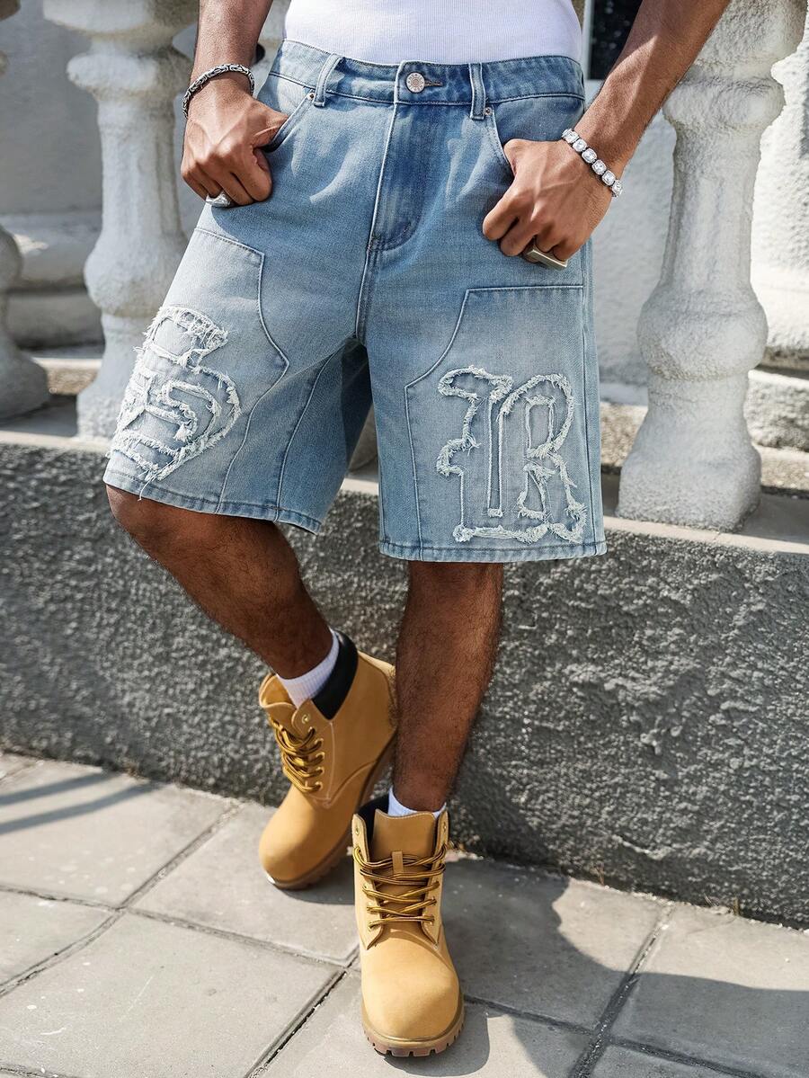 Manfinity EMRG Men's Casual Streetwear Distressed Denim Shorts With 3D Text Design - Light Wash - View 1