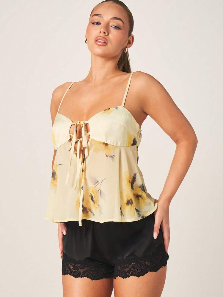 MISSGUIDED Yellow Floral Babydoll Cami Top With Spaghetti Straps And Tie Front Detail For Summer Casual Feminine Style