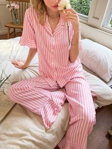 Snug Reverie Conjunto de pijama de mujer con mangas cortas, estampado de burbujas, puños y dobladillo con volantes - Multicolor - Ver 1