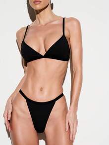 KIZN 三角式聚拢文胸和丁字裤内衣套装，配有可调节肩带和钩扣 - 黑色 - 查看 1