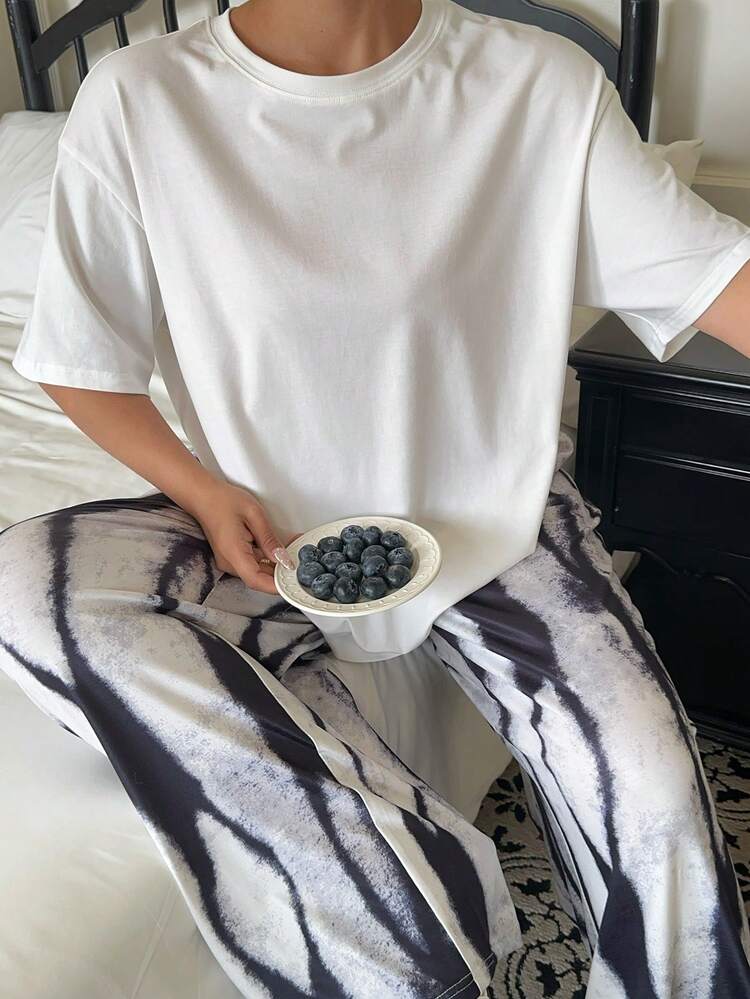 Dazy Plus Plus Size Comfortable Solid Color Short Sleeve Top And Pants Pajama Set, Summer