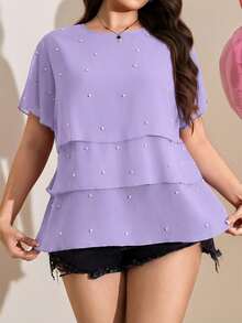 Comfylo 飘逸荷叶边下摆加大码女式短袖衬衫，优雅百搭，适合工作通勤、夏季、圣帕特里克节、复活节、春季、海滩、休闲场合等。女士休闲上衣和衬衫，高端女式上衣，最新款女式上衣，夏季女式上衣热销，休闲女式上衣，优雅新款衬衫，新款衬衫热销。 - 紫羅蘭色 - 查看 5