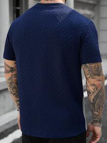 Manfinity CasualCool 男士休闲撞色纹理圆领短袖T恤，夏季男士时尚上衣，男士服装T恤，男士图案T恤，男士夏季穿搭，男士T恤，复古风格，日常休闲，周末旅行，户外活动，探险旅行，轻松的工作环境或半正式场合，男友/丈夫礼物，周年纪念/生日礼物，派对，夏季假期，沙滩装，夏威夷婚礼，春夏男士时尚上衣，男士图案T恤 - 彩色 - 查看 2