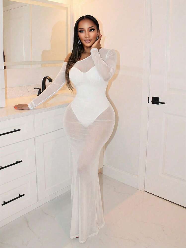 SHEIN BamGlam The New Style Sexy Off-Shoulder Sheer Transparent Women's Fish Tail Dress Long Dress, Exudes A Sense Of Sexiness And Allure. It Is Suitable For Nightclubs, Dates, And Is Also A Great Choice For Couples' Meetings And Casual Wear. - White - View 6