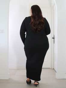 Pretty and Ole Plus尺碼實心紋編織緊身裙 - 黑色 - 查看 2