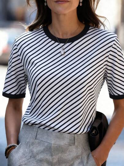SHEIN Raffinéa Women's Casual Fashion Loose Round Neck Striped T-Shirt, Minimalist Versatile Design, Spring/Summer