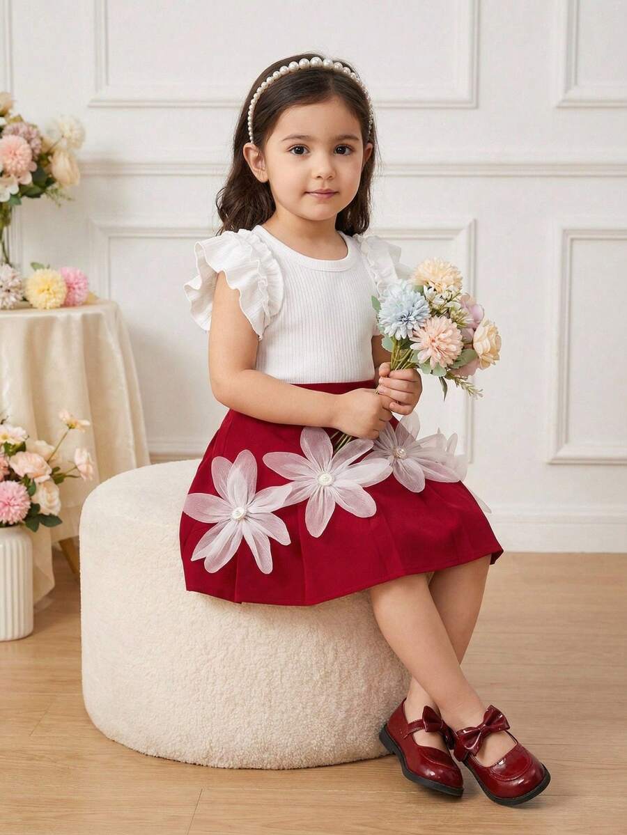 Glamorique Kids 女童象牙色针织圆领荷叶边袖上衣搭配红色百褶裙，饰有3D花朵纽扣，可爱夏季两件套 - 白色 - 查看 1