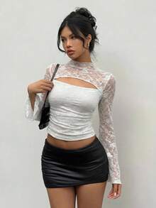 Aloruh Women's New Arrival Long Sleeve Top, Long Sleeve T-Shirt With Lace Patchwork, Valentine's Day With Heart Pattern, Y2K Style - White - View 3