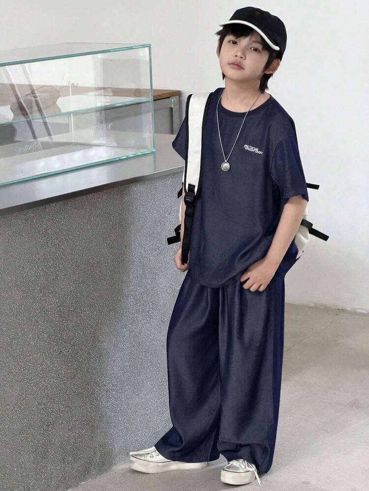 Tween Boy Summer Casual Letter Embroidered Round Neck Short Sleeve T-Shirt And Shorts Set