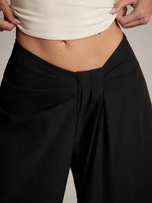 Hauture Women's Low Front With Ruched Detail Stretch Woven Barrel Pant - Black - View 5