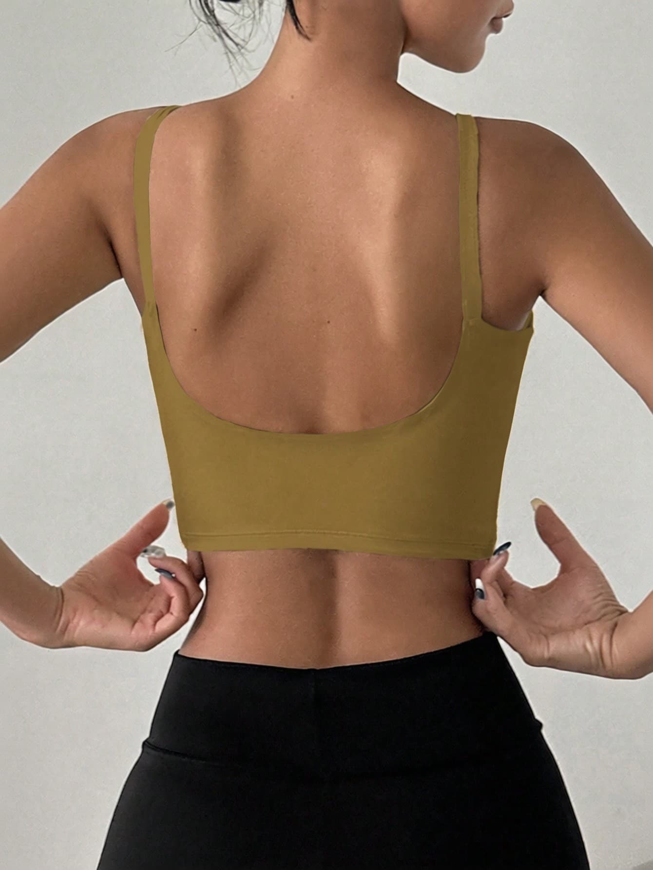 DAZY Áo ngực thể thao không gọng, không đường may, có đệm nhẹ, kiểu áo vest màu trơn, thích hợp mặc mùa hè cho nữ. - màu xanh lá - Xem 1