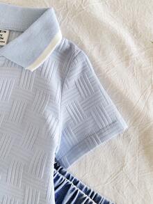 SHEIN Vintaside Kids Bộ đồ cho bé trai gồm áo tay ngắn cổ bẻ và quần jean bạc màu thời trang, thích hợp mặc hàng ngày, đi cắm trại cùng gia đình, ăn uống hoặc mua sắm. - Màu xanh lam - Xem 7