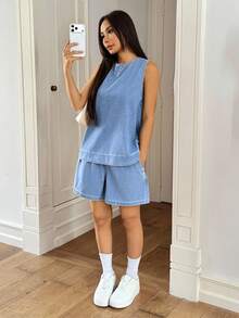 Rivivi Women's Casual Denim Sleeveless Top And Denim Shorts Set - Light Wash - View 4