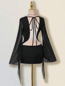 SHEIN ICON Vestido mini sexy con escote pronunciado, parches de malla y espalda descubierta - Negro - Ver 8