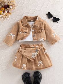 SHEIN 3pcs Baby Girl Spring/Autumn Fashion Sweet Street Style Blue Long Sleeve Denim Jacket With Printed Bow, Matching Blue Denim Skirt And White Camisole Top, Suitable For School, Photography, Street Wear - Khaki - View 5