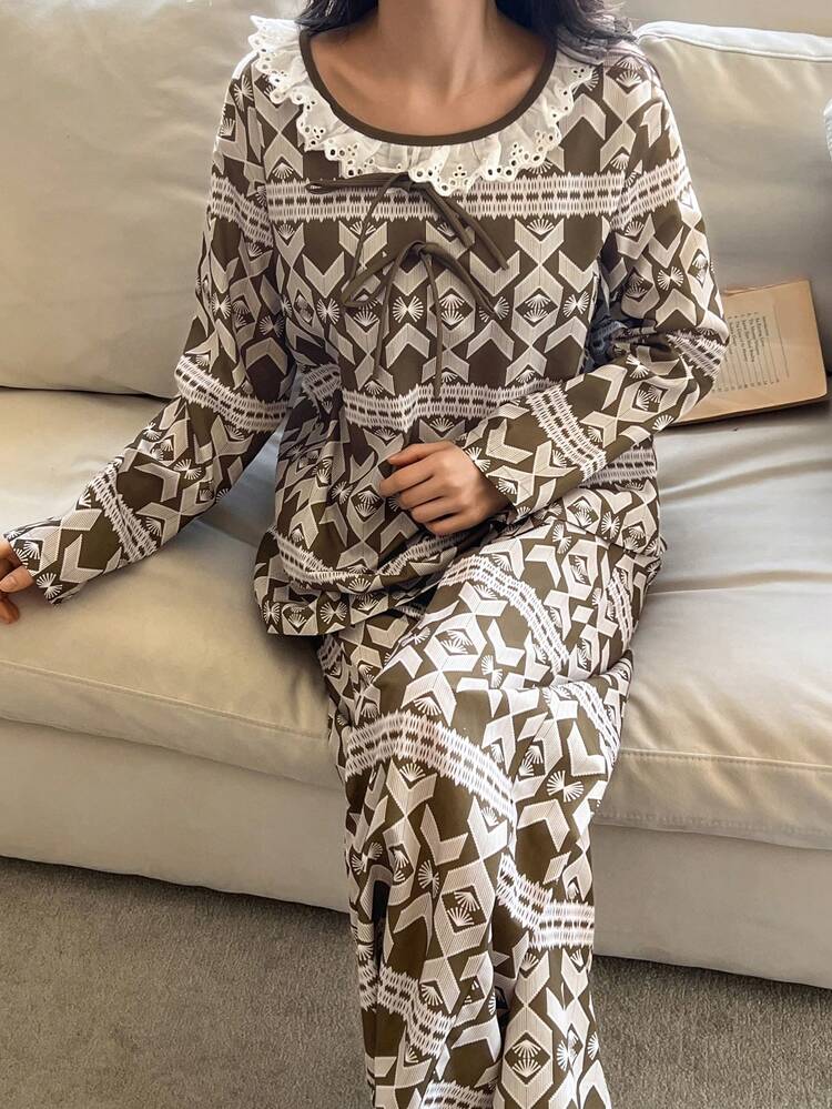 Geometric Pattern All-Over Print Ruffle Trim Loose Women Pajama Set