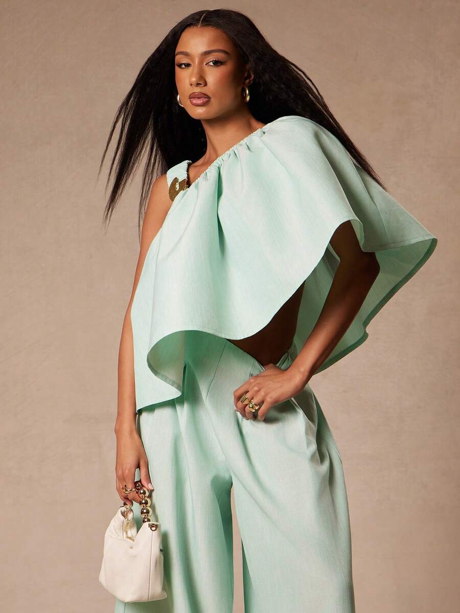 NYA SZN 单肩荷叶边上衣和阔腿七分裤 - 綠色 - 查看 1