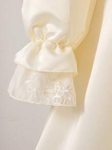 女童优雅泡泡袖V领长袖连衣裙，饰有金色蕾丝边，适合旅行和休闲穿着，春夏款 - 米色 - 查看 5