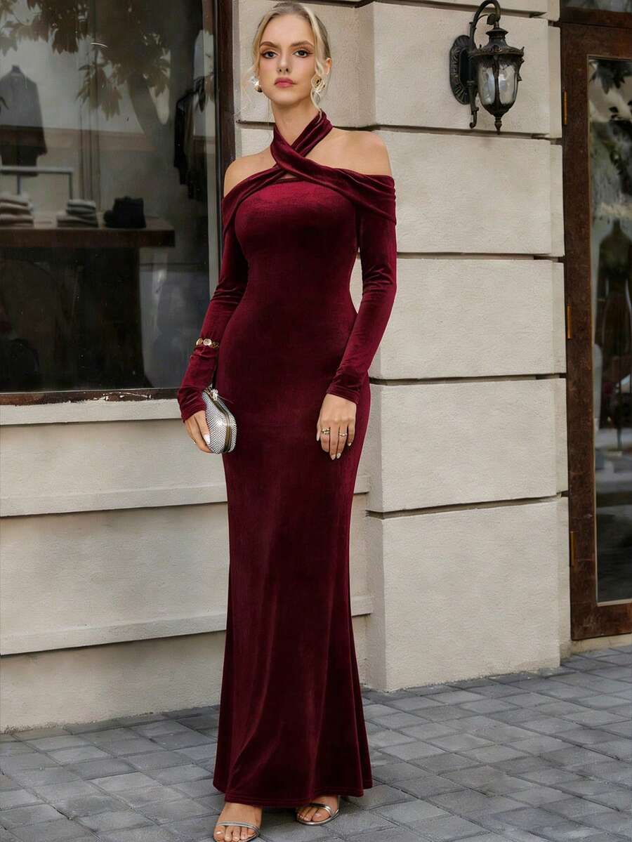 Opuloom Gaun Panjang Bodycon Merah Vintage Wanita Model Duyung dengan Lengan Panjang Hingga Pergelangan Tangan dan Bahu Terbuka - Merah - View 1