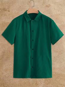 Manfinity VCAY Men's Dark Green Textured Button Up Shirt,Summer Casual Short Sleeve Crepe Fabric Top,Premium Forest Green Holiday Vacation Shirt,Breathable Blouse - Green - View 6