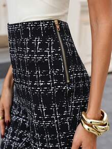 SHEIN Clasi Women's Plaid Flare Pants Black And White Checkered,Summer,Elegant,Office High Waist Tweed Trousers For Business Casual,Commute,Work & Tall Suit Pants - Black and White - View 7