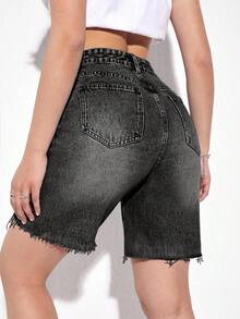 SHEIN ICON Pantalones cortos vaqueros de pierna recta con bolsillos en diagonal y bordes deshilachados, estilo casual de verano para mujer - Gris - Ver 2