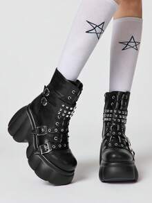 ROMWE Grunge Punk Women Heeled Sandals~ 2026 New Fashion Autumn And Winter Punk Style Black PU Round Head Wedge Heel Thick Bottom Rivet Metal Buckle Front Zipper Buckle Small High Heel Riding Boots Spice Girls Short Boots - Black - View 1