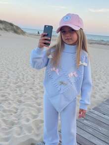 SHEIN Vintaside Kids 2件組少女淺藍色冬季仙女風休閒針織毛衣與寬腿褲套裝，可愛花朵與蝴蝶結裝飾柔軟兩件式針織套裝 - 藍色 - 查看 4