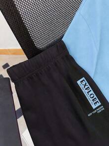 SHEIN Bộ đồ thường ngày dành cho thiếu niên nam, gồm áo thun cổ tròn tay ngắn in khẩu hiệu và quần short. - Màu xanh nhạt - Xem 7