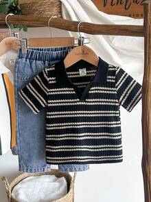 SHEIN Vintaside Kids 男童休闲翻领短袖上衣搭配时尚水洗牛仔裤套装，适合日常穿着、家庭露营、外出就餐或购物。 - 黑色 - 查看 3