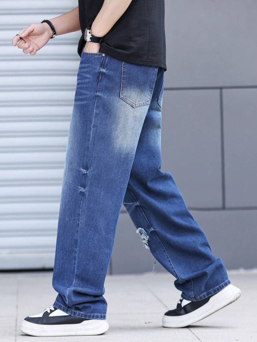 Manfinity Roghcode Jeans rectos casuales y de moda para hombres, con roturas y deshilachados, apropiados para el uso diario - Azul lavado medio - Ver 1