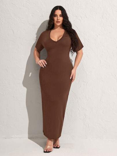 SHEIN SXY 大码纯色简约日常圆领短袖连衣裙