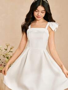 Elegant Elegant Graceful White Sleeveless Spaghetti Strap Cap Sleeve Design Waist Snug Fit Luxurious Pleated Dress For Teenage Girls - White - View 1