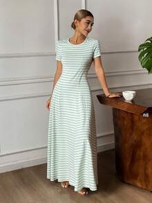 DAZY Đầm dài kẻ sọc tươi tắn, thắt eo, thích hợp mặc nhà cho nữ. - màu xanh lá - Xem 4