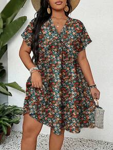 SHEIN LUNE Plus Size Ditsy Floral Short Casual Summer Vacation Dress Boho Sleeve Women Dress,Holiday Outfits For - Multicolor - View 4