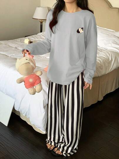 DAZY Set de 2 piezas de camiseta de manga larga holgada con estampado de perro y pantalón de pijama recto de pierna larga a rayas, ropa de dormir para mujer en primavera