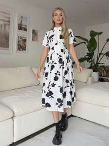 SHEIN Clasi New Summer Elegant Romantic Black & White Floral Print Maxi Dress, Suitable For Office Commute, Vacation Beach, Shirt Collar Maxi Dress - Black and White - View 3