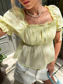 MainGRL New Cottagecore Style Light Yellow Solid Color Puff Sleeve Peplum Traceable Cotton Blouse, Ruffled Square Neck Tie Cuff Flowy Top, Summer Vacation Beach & Daily Streetwear, Business Cute Romantic Casual Babydoll Top Versatile For Multiple Occasions, Suitable As Basic Matching - Light Yellow - View 1