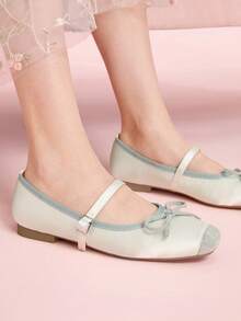 CUCCOO DOLLMOD 女士浅绿色丝绒蝴蝶结玛丽珍平底鞋，百搭、舒适又可爱，学院风情人节单品 - 淡綠色 - 查看 4