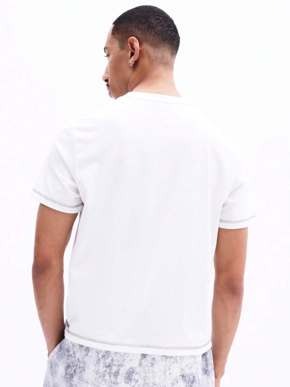 SUMWON Muscle Fit Crew Neck Short Sleeve T-Shirt With Chest Print Logo Casual Summer Everyday Wear Comfort Cotton Tee