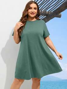 SHEIN LUNE 大码纯色简约日常圆领短袖连衣裙 - 青碧色 - 查看 1