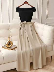 Franclia 女士休闲优雅黑色露肩无袖露背修身上衣+卡其色宽松长裤，附赠腰带，适合日常穿着/商务场合/通勤/休闲度假/晚餐/情人节等场合。 - 黑色 - 查看 4