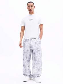 SUMWON Camiseta de cuello redondo de manga corta con ajuste muscular y estampado de logotipo en el pecho, uso casual de verano, uso diario, cómoda camiseta de algodón - Blanco - Ver 3