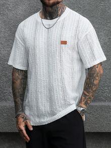 Manfinity CasualCool 男士休闲圆领短袖T恤，适合夏季日常穿着，展现男士绅士风范，休闲日常穿着，周末旅行，户外活动，探险旅行，轻松的工作环境或半正式场合，送给男友/丈夫的礼物，周年纪念/生日礼物，派对夏季假期，婚礼，春夏交替，复活节，休闲男士透气白色针织夏季短袖衬衫，落肩设计，男士纹理衬衫，男士针织T恤，男士针织衬衫，白色针织衬衫，男士街头风衬衫 - 白色 - 查看 5