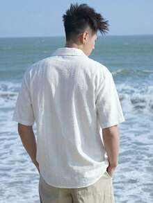 DAZY Summer Vacation Beach White Geometric Pattern Textured Fabric Men's Shirt - White - View 2