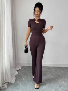 SHEIN Elenzya Twist Hollow Out Bodycon Jumpsuit With Short Sleeves, Cinched Waist, Flared Leg, Commuting & Date Outfit, Sexy Vibe, Figure Flattering - Coffee Brown - View 4