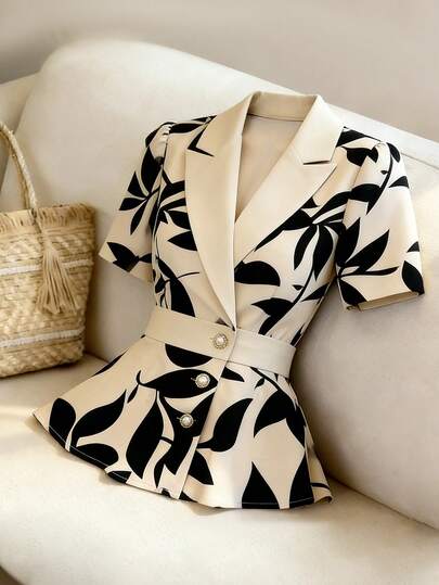 GlowEve New Arrival Short Sleeve Lapel Collar Woven Water Print Elegant Casual Lightweight Jacket For Women