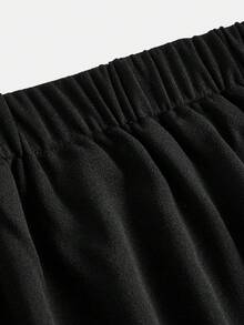 Girlism Chân váy ngắn màu đen trơn cho bé gái tuổi teen, điểm nhấn là nơ kim loại, kiểu dáng năng động, phù hợp cho sinh hoạt thành thị và đi làm, có quần short liền thân, thích hợp cho mọi dịp. - màu đen - Xem 5