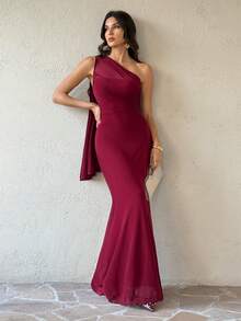 SHEIN Tall 女士优雅浪漫时尚通勤性感优雅不对称领口修身长裙，适合派对、海滩度假、返校、浪漫约会、婚礼季、生日、复活节、春夏正式场合，也可作为婚礼宾客礼服。 - 紅色 - 查看 7