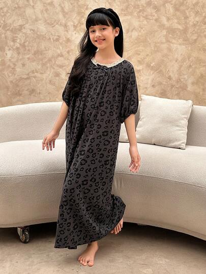 DAZY Tween Girl Leopard Print Bow Decor Petal Sleeve Loose Casual Dress